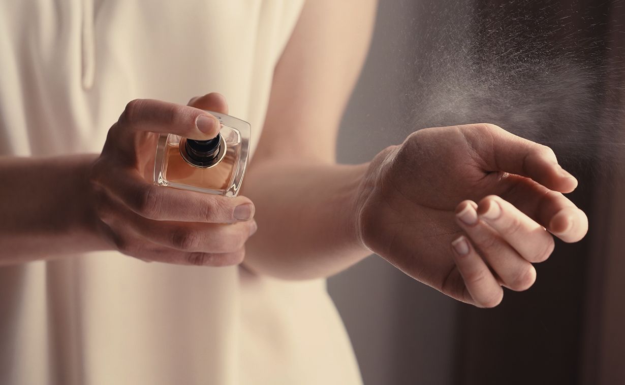 Layering Fragrances A Comprehensive Guide to Combining Scents