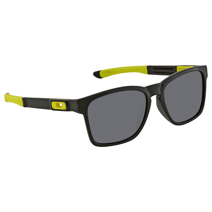 Oakley Catalyst Grey Square Men's Sunglasses OO927292721755 Oakley